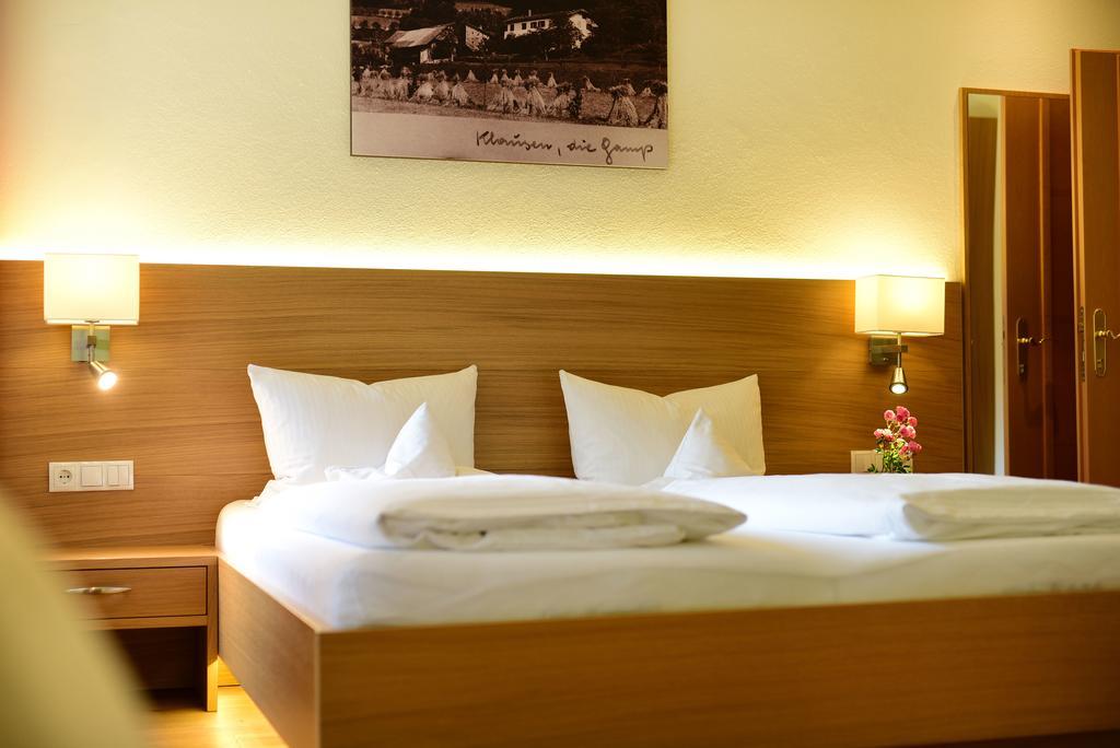 Hotel Ansitz Gamp Chiusa Exterior photo